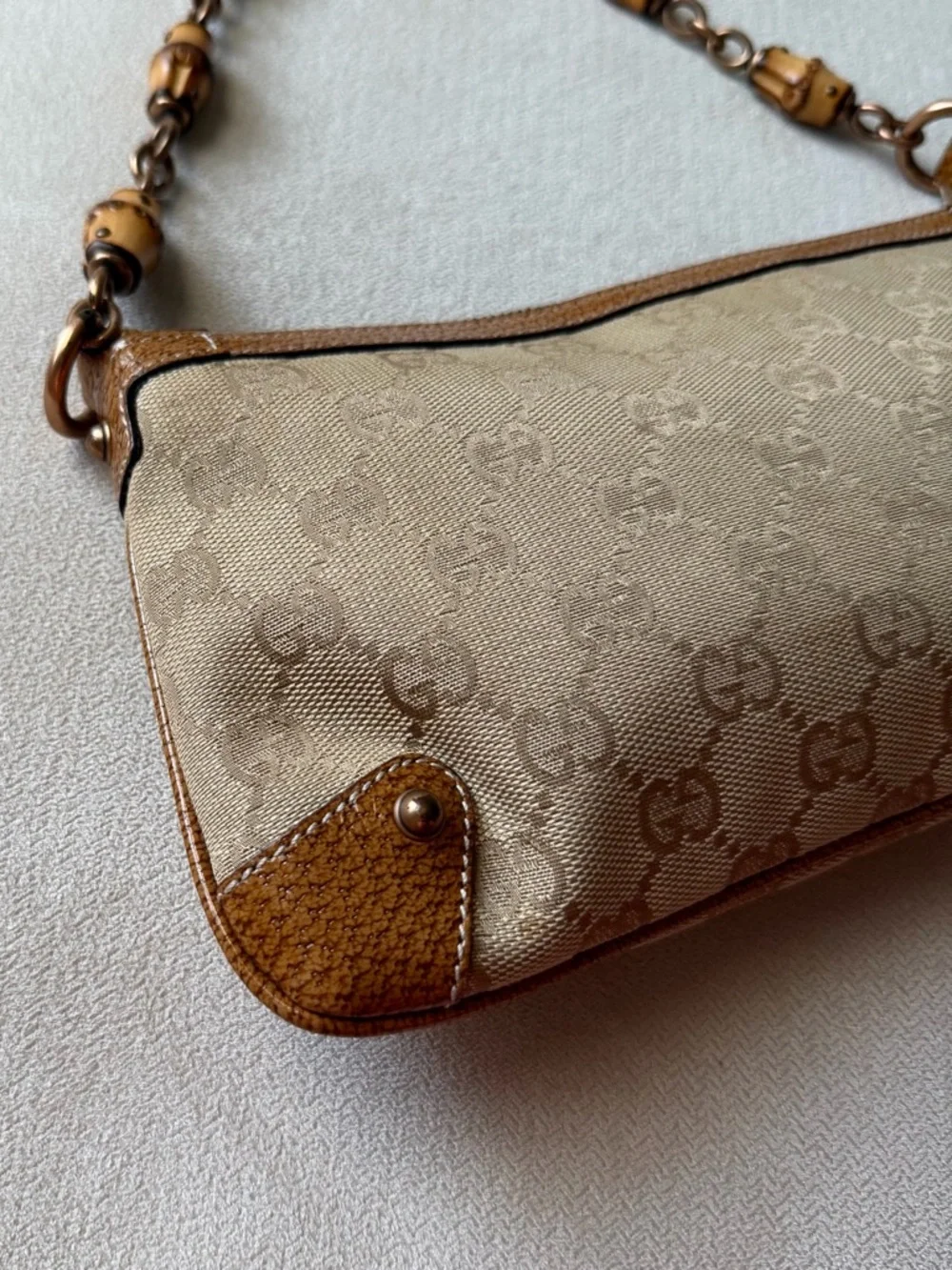 Gucci GG Monogram Canvas Bamboo Chain Shoulder Bag - Picture 4 of 6